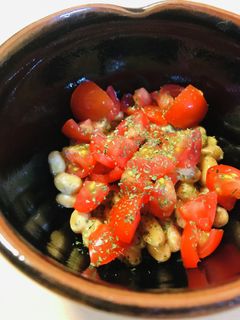 毎日の納豆●プチトマトトッピング-レシピのメイン写真