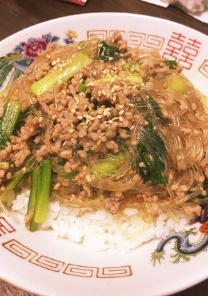 レンジで簡単♪小松菜とひき肉ごはん-レシピのメイン写真