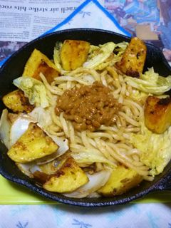 北あかり+白菜の焼きうどん~納豆載せ-レシピのメイン写真