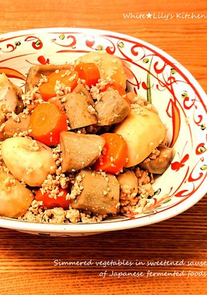 鶏そぼろで里芋の煮っころがし❤しっかり味-レシピのメイン写真