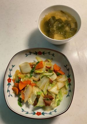 大根とわかめの味噌汁、中華炒め-レシピのメイン写真