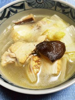 手羽元と白菜のスープ-レシピのメイン写真
