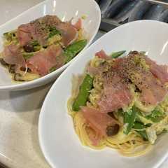 しめじとさやえんどうの生ハム乗せパスタ-レシピのメイン写真