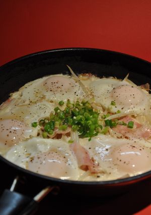 フライパンのままで♪もやしの巣ごもり-レシピのメイン写真