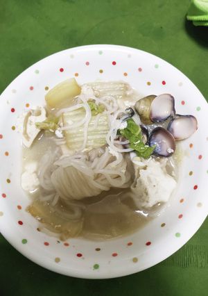 創味シャンタンの胡麻風味 白湯スープ鍋-レシピのメイン写真