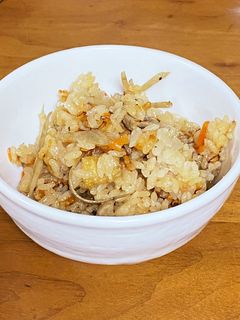鶏とごぼうの炊き込みご飯-レシピのメイン写真