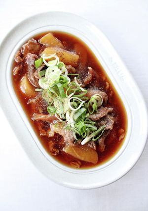 圧力鍋で柔らか【牛すじと大根の甘辛煮】-レシピのメイン写真