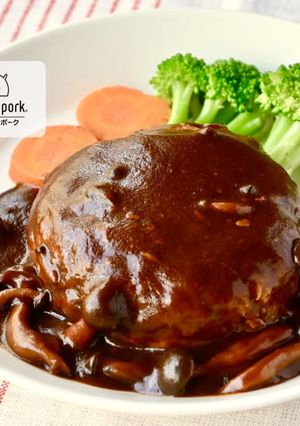 簡単で本格派！絶品★煮込みハンバーグ-レシピのメイン写真
