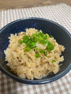 体ぽかぽか!生姜とくるみの炊き込みご飯-レシピのメイン写真
