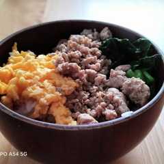 รูปของ 家族満足簡単丼ぶり！3色丼！