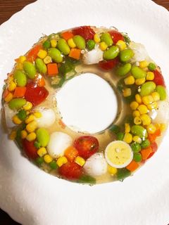 クリスマスにリースのジュレサラダ♪-レシピのメイン写真