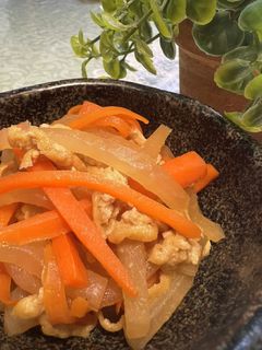 大根*人参*油揚げの胡麻油炒め煮-レシピのメイン写真