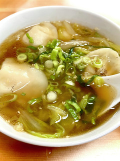 水餃子入り中華スープ-レシピのメイン写真