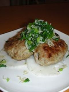 かぶで挟んだ?和風ハンバーグ-レシピのメイン写真