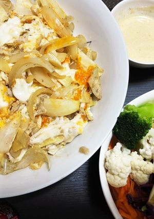 馬鹿らしい　しらうお丼とりんごサラダ-レシピのメイン写真