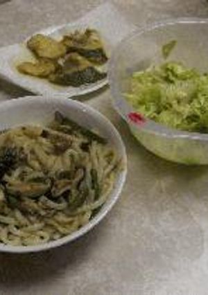 しいたけとしめじとにんにくの芽のガーリックうどん-レシピのメイン写真