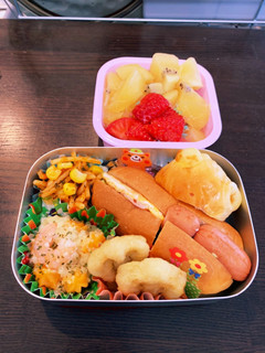 パン弁当☆幼稚園保温庫用☆2歳10ヶ月-レシピのメイン写真