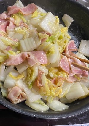 白菜とベーコンの炒め物-レシピのメイン写真