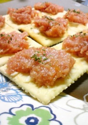 簡単おつまみ☆まぐろのカナッペ-レシピのメイン写真