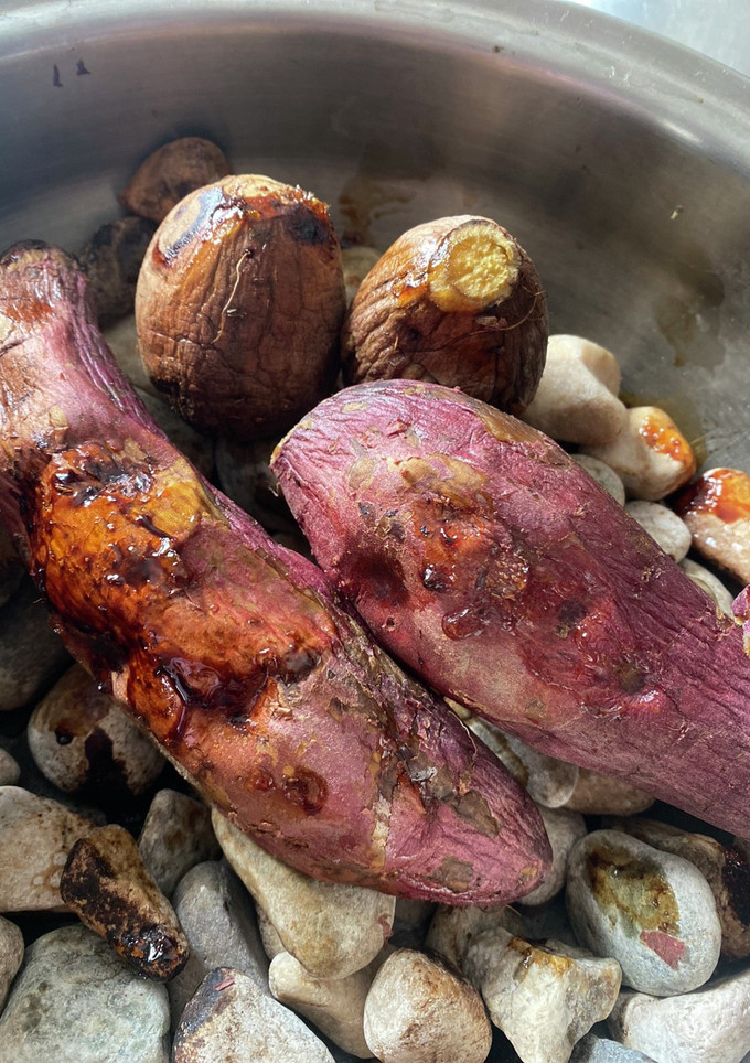 ストーブ　石焼き芋　焼き芋　蜜　ウォック-レシピのメイン写真