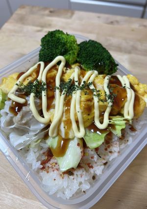 お好み焼き風卵焼き!焼きそば&ご飯弁当-レシピのメイン写真