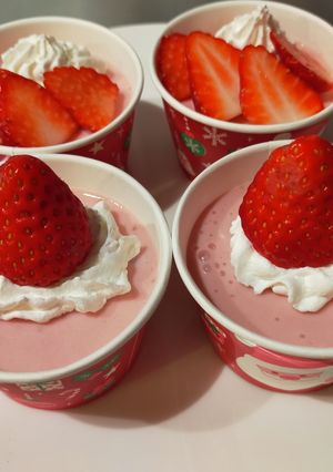 簡単！いちごフルーチェムース-レシピのメイン写真
