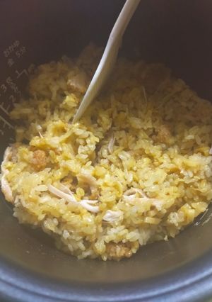ファミチキカップヌードルカレー炊き込み飯-レシピのメイン写真