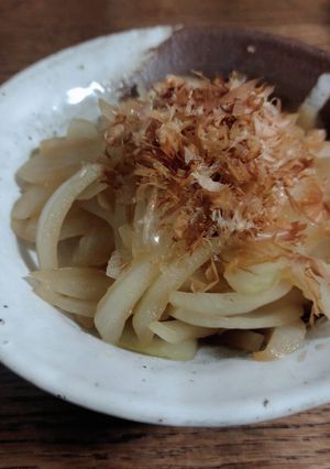 玉ねぎ1個で完成◎玉ねぎのポン酢炒め-レシピのメイン写真