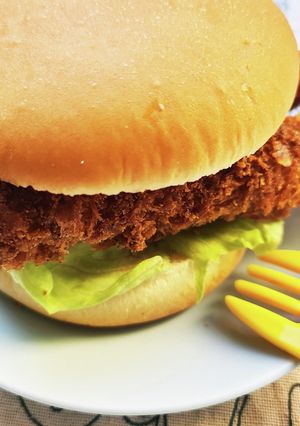 冷凍食品エビで！簡単ランチ！エビバーガー-レシピのメイン写真