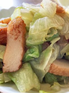 レタスの消費に☆レタスとさつま揚げ炒め♪-レシピのメイン写真