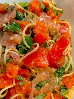 パーティーに最適トマトたっぷり冷製パスタ-レシピのメイン写真