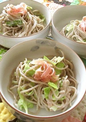 冬でも　キャベツと生ハムのそばサラダ-レシピのメイン写真