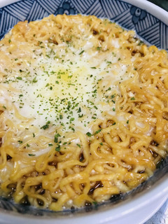 アレンジ★モッツァレラ・チキンラーメン-レシピのメイン写真