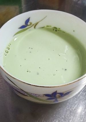 余った製菓用抹茶で抹茶ラテ-レシピのメイン写真