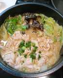 簡単！激ウマ！豚バラ白菜とんこつ醤油鍋♪