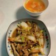 味噌炒め、コンソメスープ