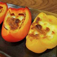 รูปของ パプリカのにんにくマヨチーズ焼き
