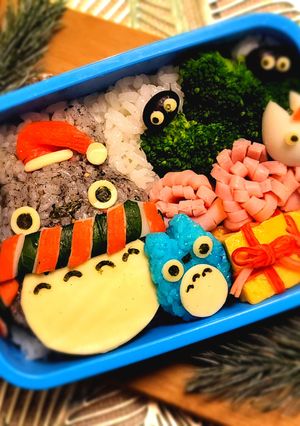 キャラ弁♪サンタのトトロ-レシピのメイン写真