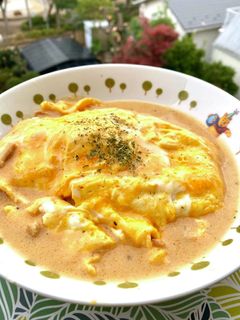 カルボナーラ明太子ソースのオムライス-レシピのメイン写真