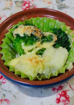 お弁当に＊ブロッコリーのチーズマヨ焼き-レシピのメイン写真