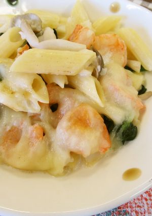 【簡単】えびとほうれん草のペンネグラタン-レシピのメイン写真