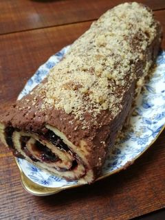 クリスマスロールケーキ (シュー生地)-レシピのメイン写真