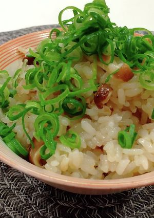 旨みいっぱい干し椎茸とツナの炊き込みご飯-レシピのメイン写真