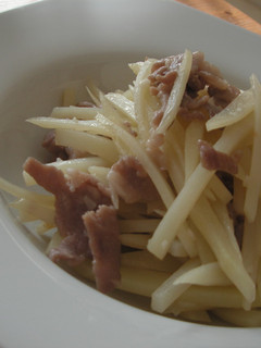 じゃがいもと豚こま肉の炒めもの-レシピのメイン写真