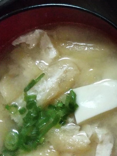 豆腐と油揚げの味噌汁-レシピのメイン写真