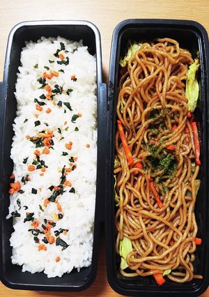 R4/12/14 焼きそば弁当-レシピのメイン写真