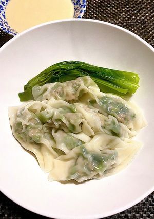 ほうれん草水餃子　濃厚胡麻ダレ-レシピのメイン写真