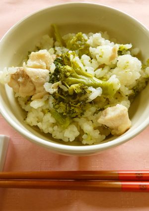 ブロッコリーと鶏肉の炊き込みご飯-レシピのメイン写真