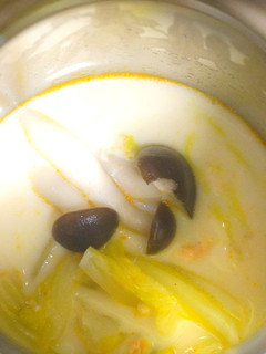鮭フレークと白菜のクリームスープ-レシピのメイン写真