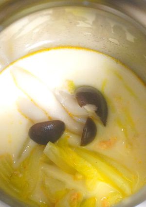 鮭フレークと白菜のクリームスープ-レシピのメイン写真